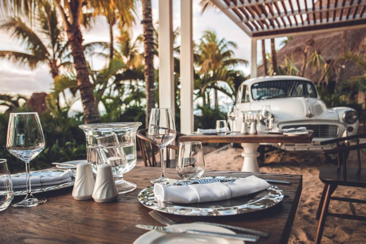 Victoria Beachcomber Resort & Spa - Victoria For 2 - Adults Only Pointe aux Piments Luaran gambar