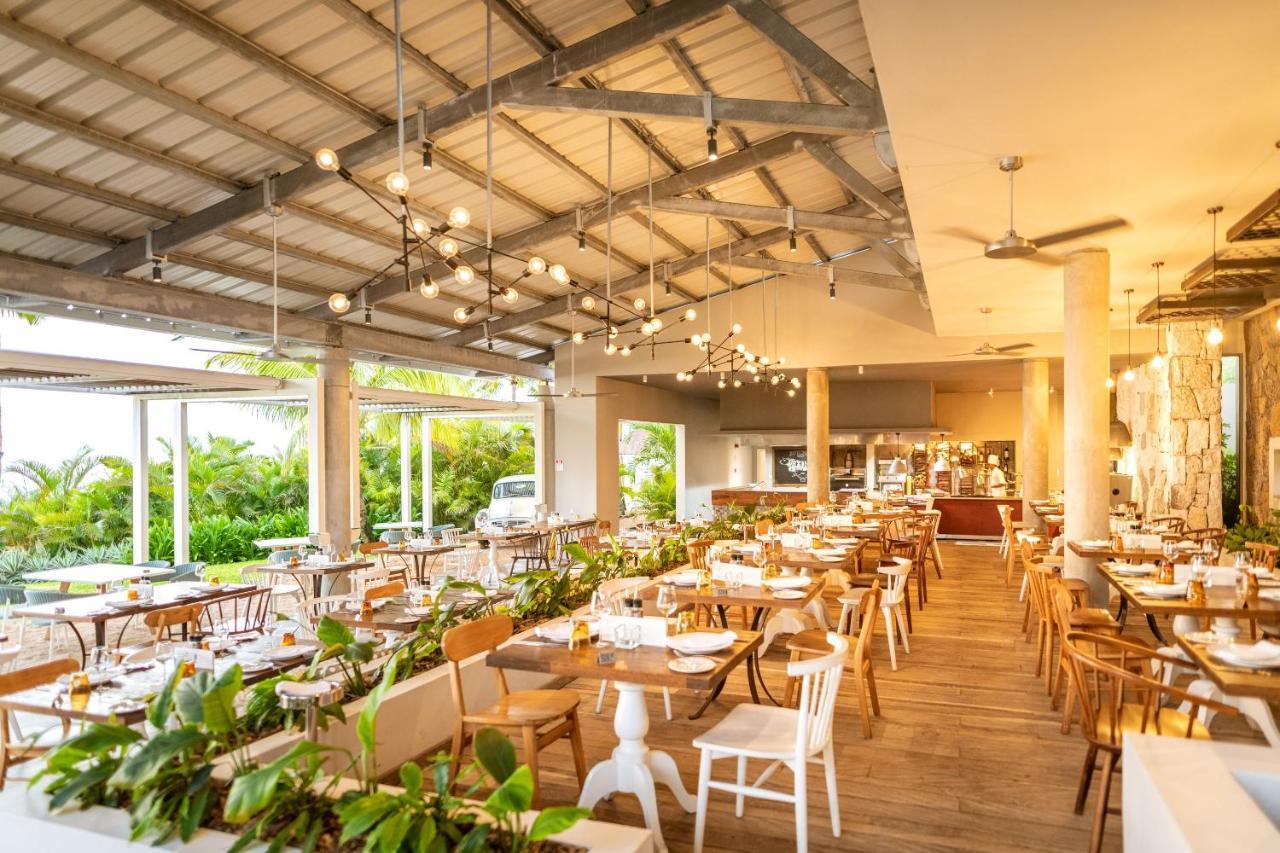 Victoria Beachcomber Resort & Spa - Victoria For 2 - Adults Only Pointe aux Piments Luaran gambar